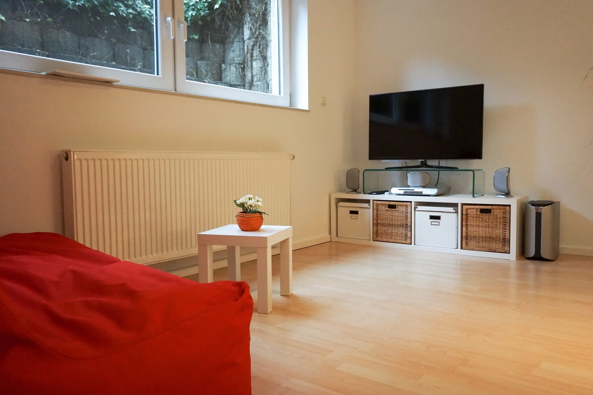 Ferienwohnung Karlsruhe Wohnbereich TV